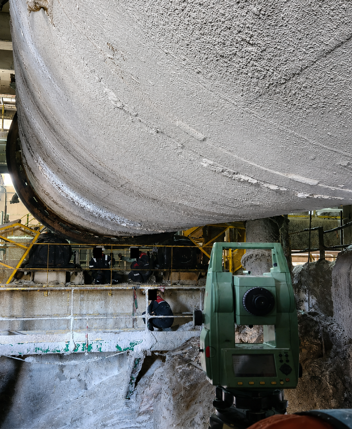 Réglage de la triangulation d’un équipement tournant industriel